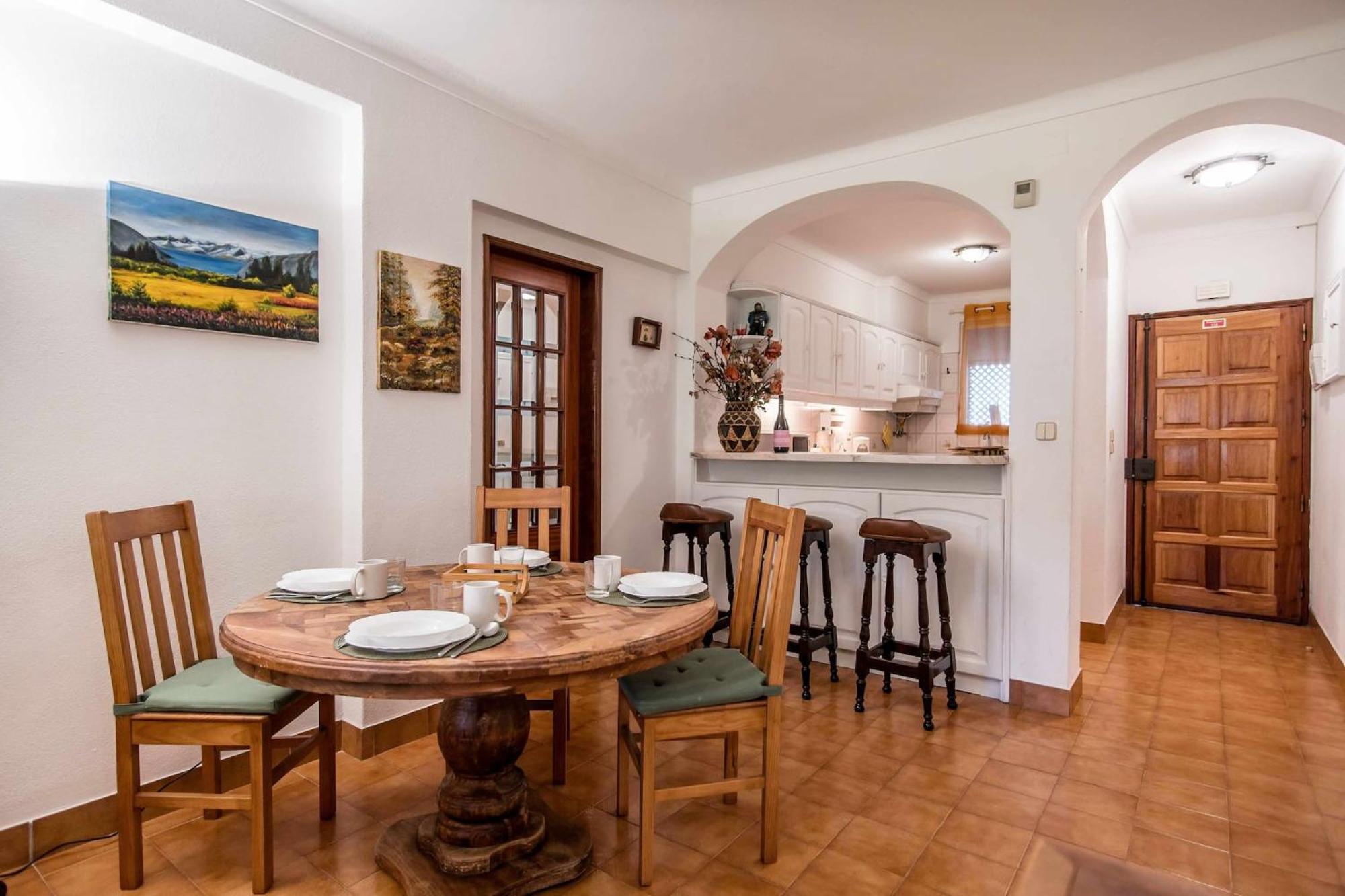 Casa Falesia T2 - Garden View - 5 Min From The Beach - Wifi 奥霍斯德古阿 外观 照片