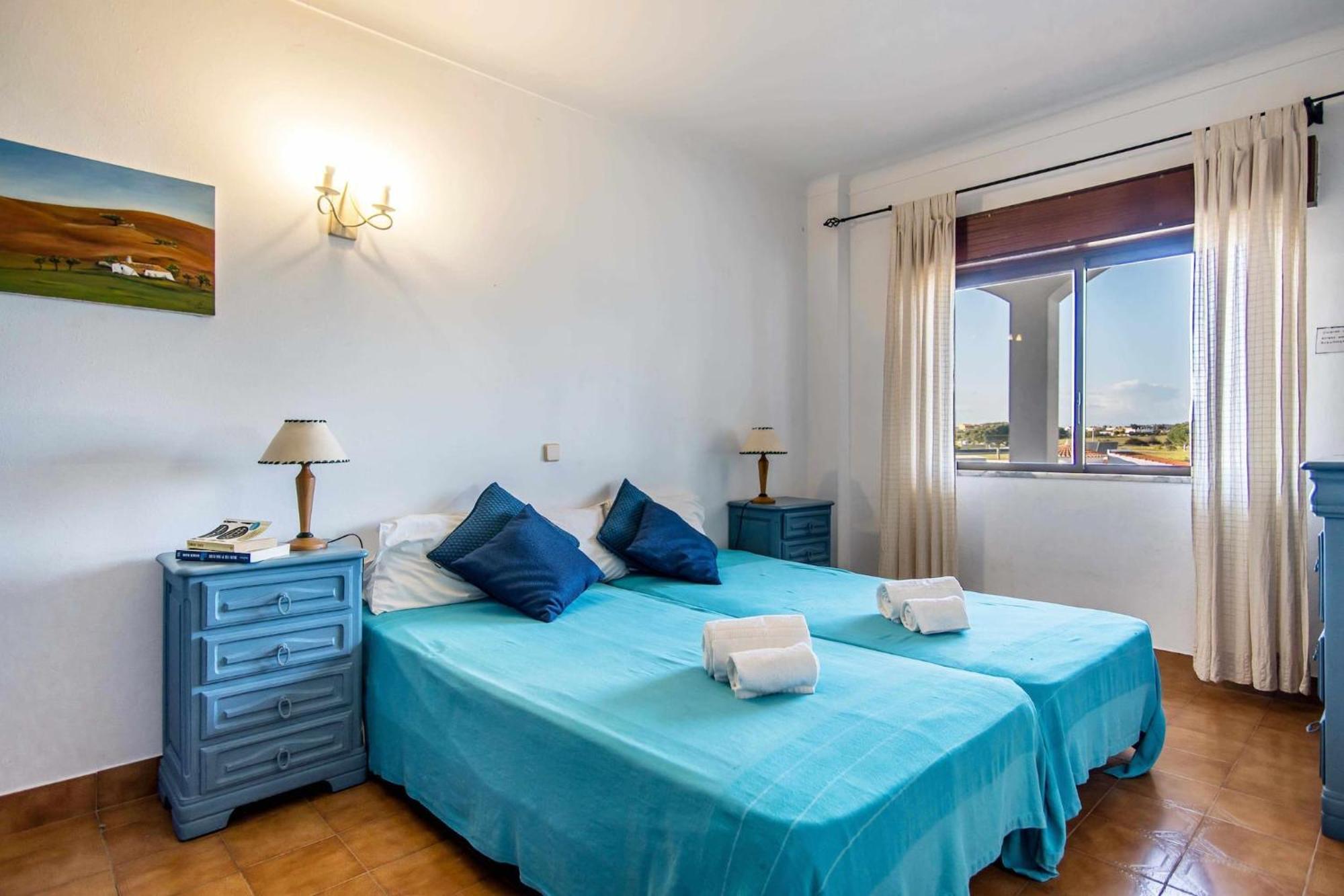 Casa Falesia T2 - Garden View - 5 Min From The Beach - Wifi 奥霍斯德古阿 外观 照片
