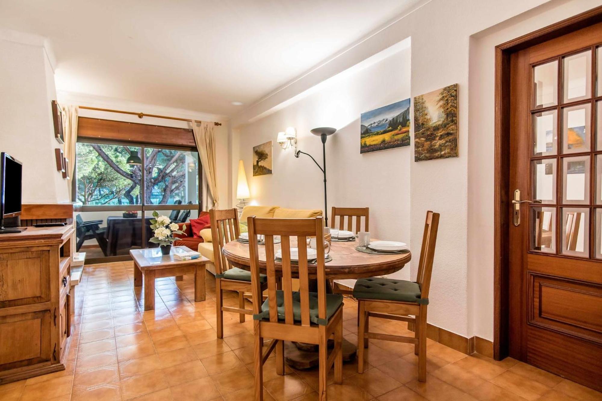 Casa Falesia T2 - Garden View - 5 Min From The Beach - Wifi 奥霍斯德古阿 外观 照片